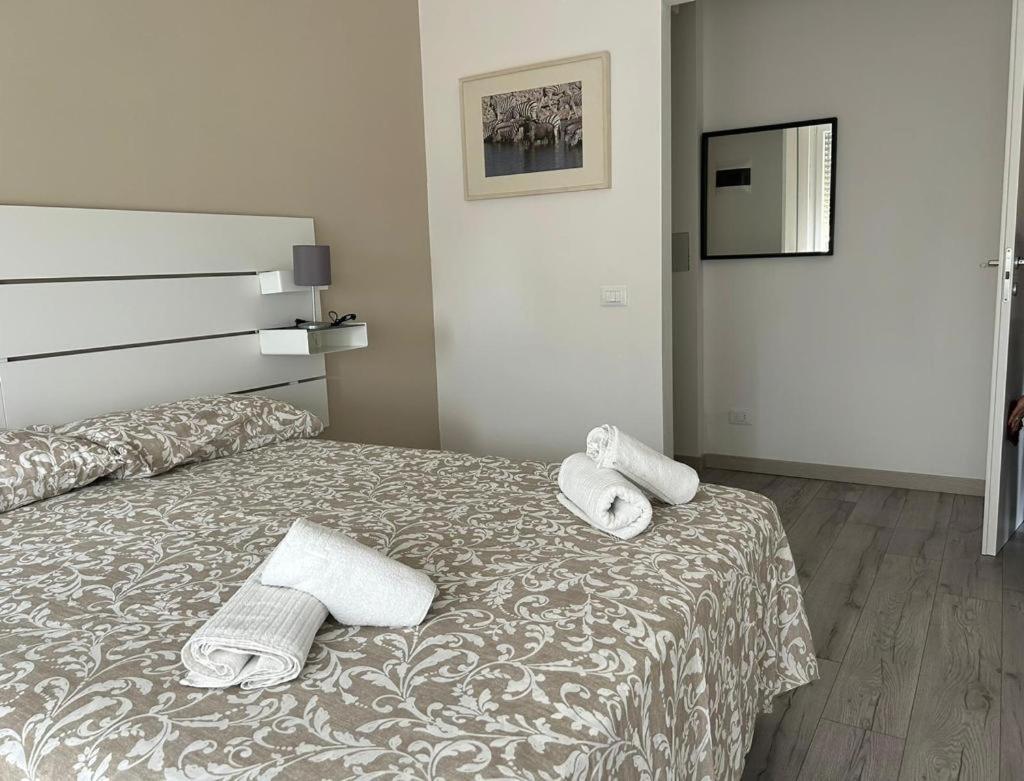 Accademia Rooms Livorno Ngoại thất bức ảnh