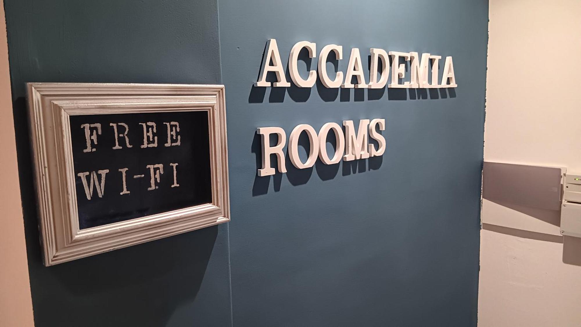 Accademia Rooms Livorno Ngoại thất bức ảnh